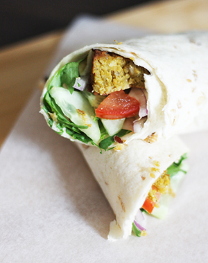 Gezonde wraps met pittige falafel