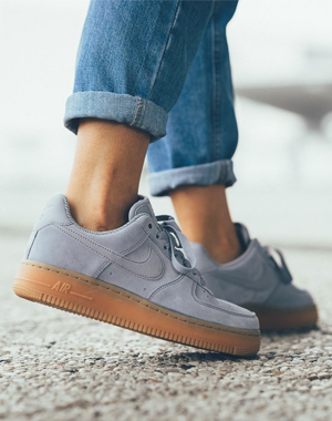 Hoe combineer je de Nike Air Force 1?